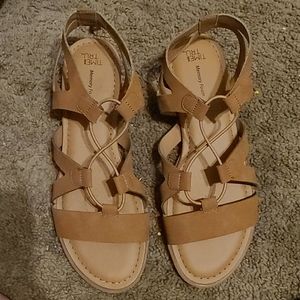 Time and tru sandlas